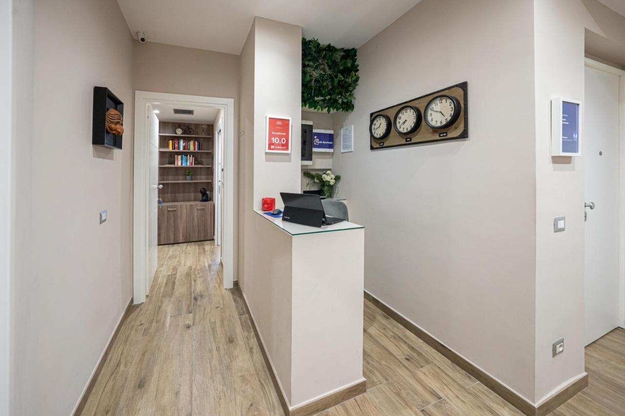 Famalu Apartments Наполи Екстериор снимка
