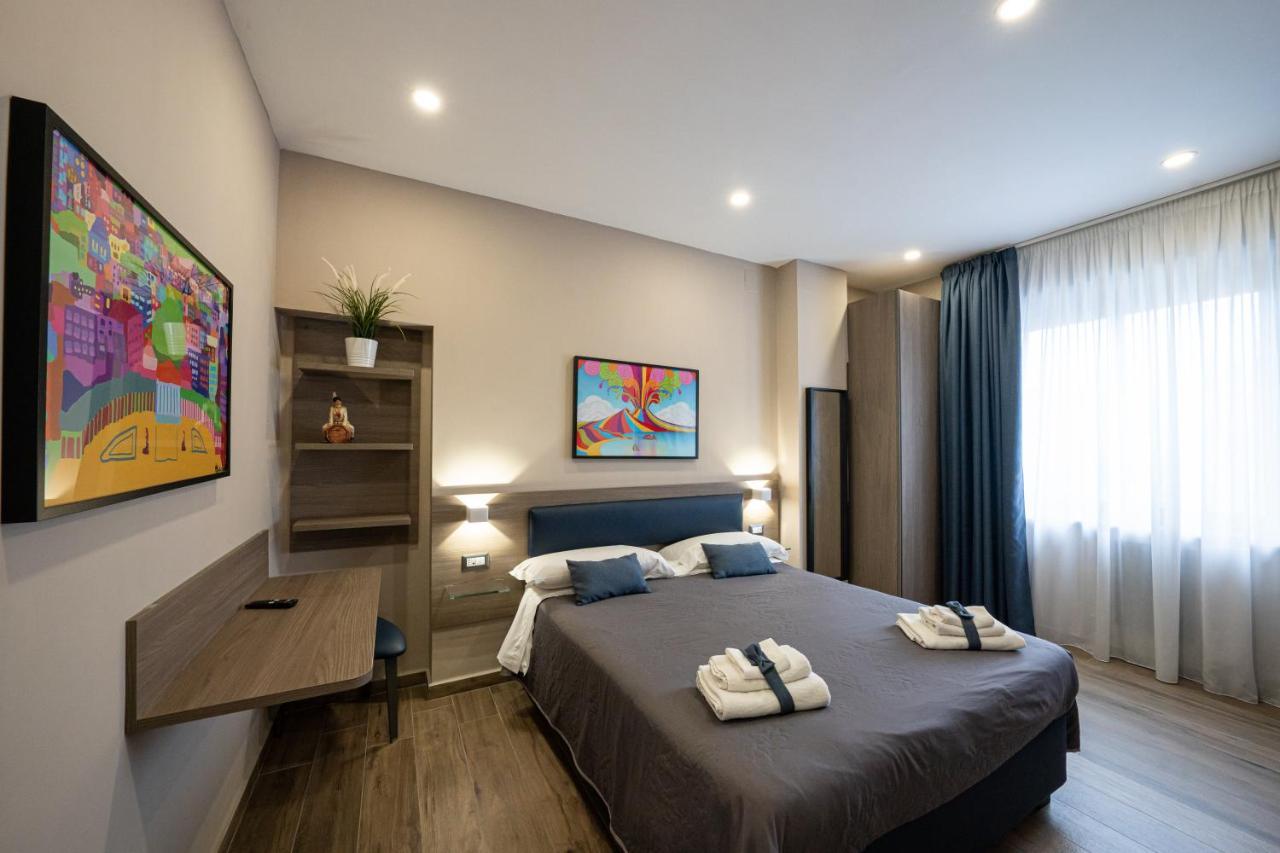 Famalu Apartments Наполи Екстериор снимка