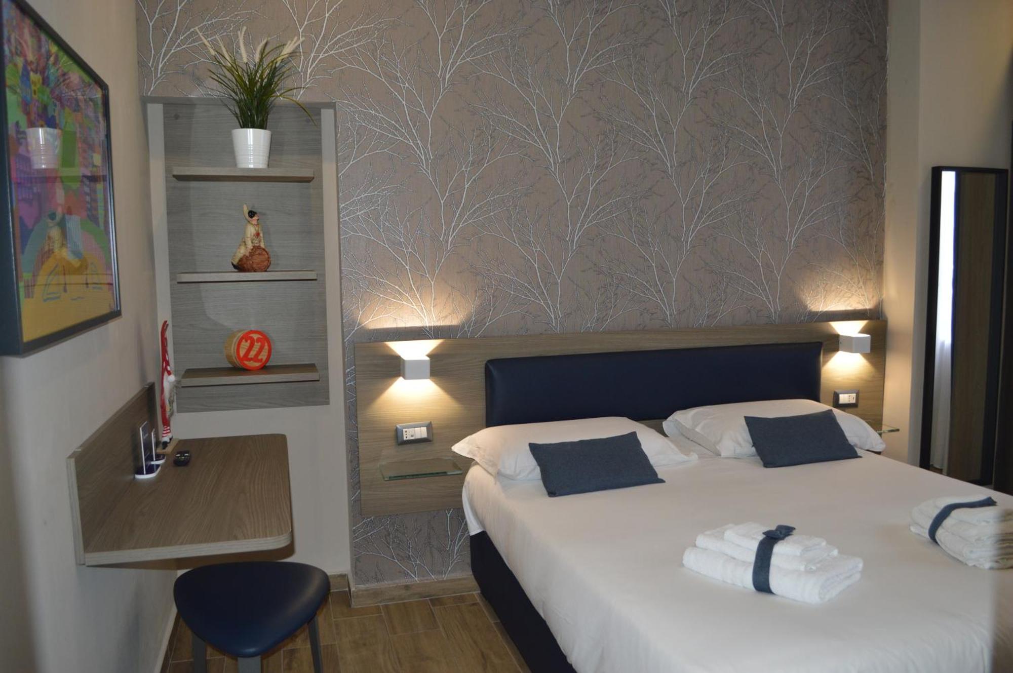 Famalu Apartments Наполи Екстериор снимка