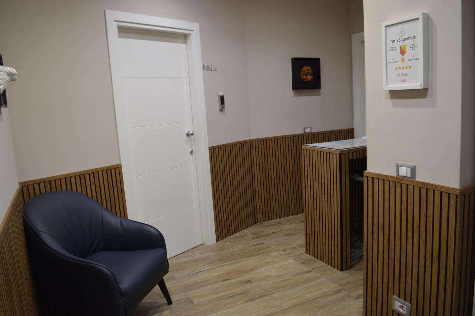 Famalu Apartments Наполи Екстериор снимка